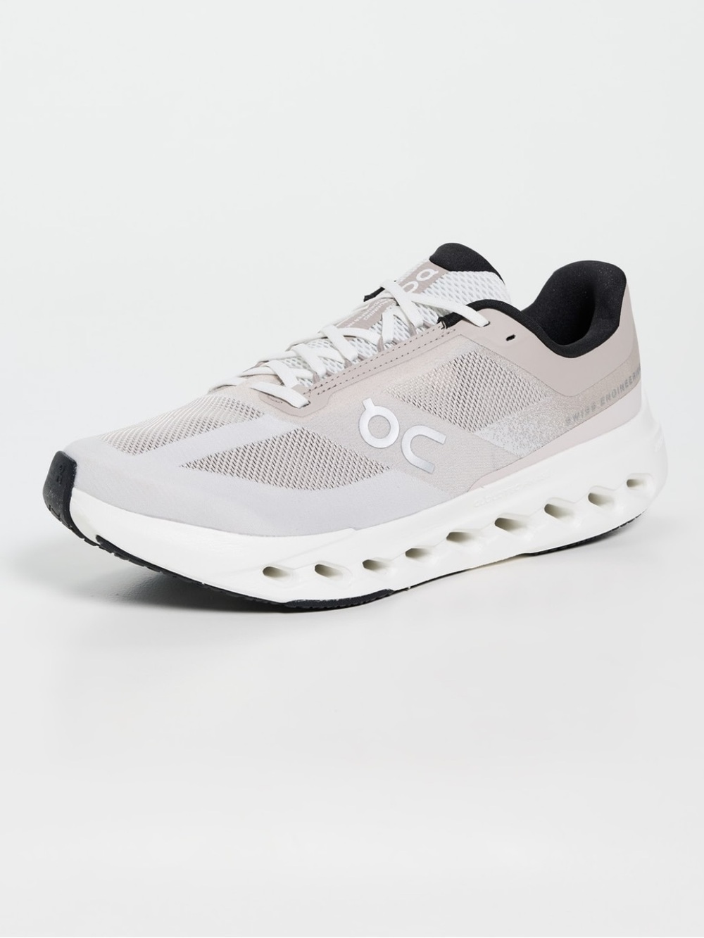 On running Fog | Ivory
Cloudsurfer Next
women  size 9.5 gently used